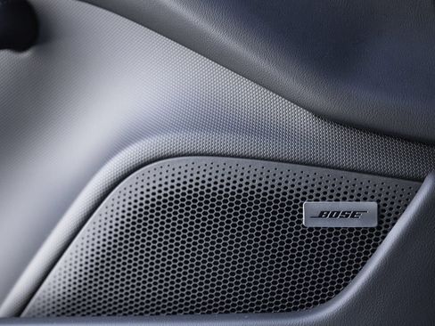 New 2026 Porsche Taycan RWD image 21