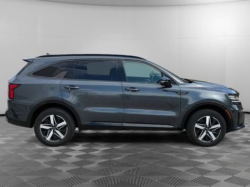 Used 2021 Kia Sorento EX w/ Panoramic Sunroof Package AWD/4WD image 6