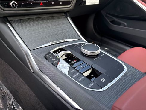 New 2026 BMW 330i Sedan w/ Convenience Package RWD image 27