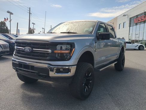 Used 2025 Ford F150 XLT w/ Equipment Group 301A Standard AWD/4WD image 8