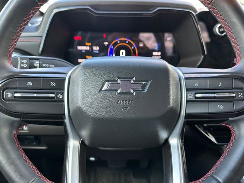 Used 2024 Chevrolet Colorado Z71 w/ Z71 Convenience Package 2 image 22