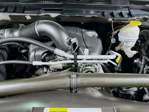 Used 2018 RAM 1500 Big Horn image 22