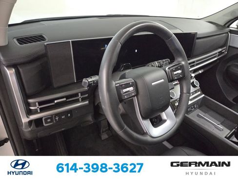 Used 2025 Hyundai Santa Fe SEL AWD/4WD image 18
