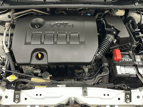 Used 2015 Toyota Corolla S FWD image 24