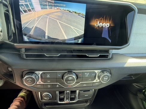 New 2026 Jeep Wrangler Unlimited Sport image 21