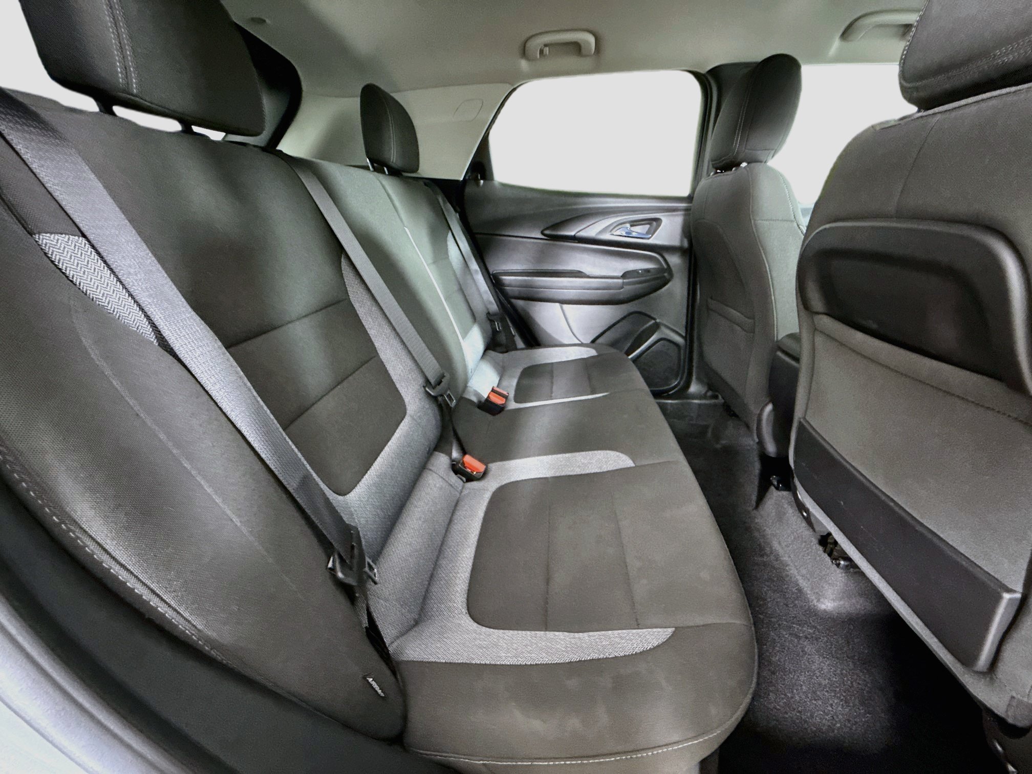 Used 2023 Chevrolet TrailBlazer LT FWD image 28