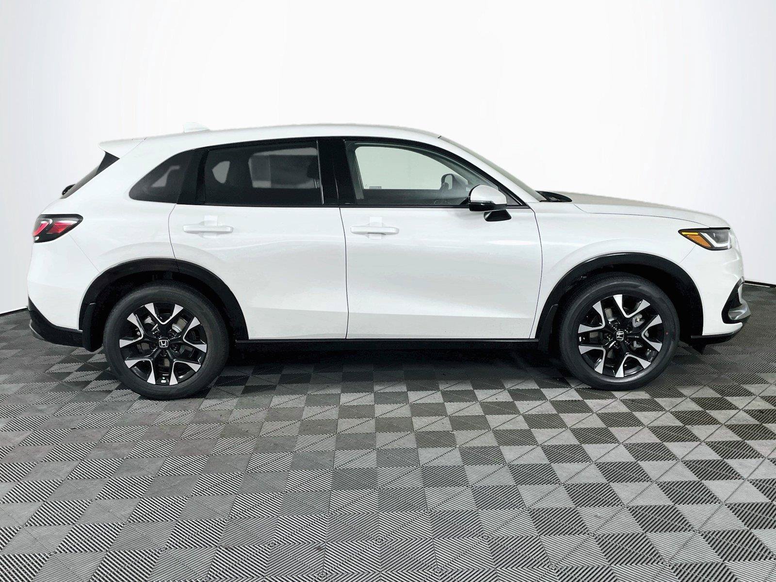 New 2027 Honda HR-V EX-L image 9