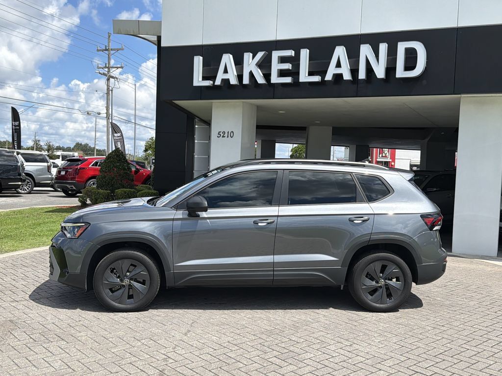 Used 2025 Volkswagen Taos S FWD image 3
