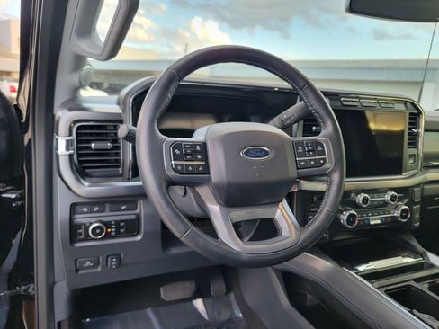 Used 2024 Ford F250 Lariat w/ Lariat Ultimate Package image 18