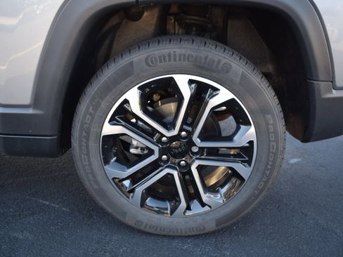 Used 2022 Jeep Compass Limited w/ Sun and Sound Group image 6