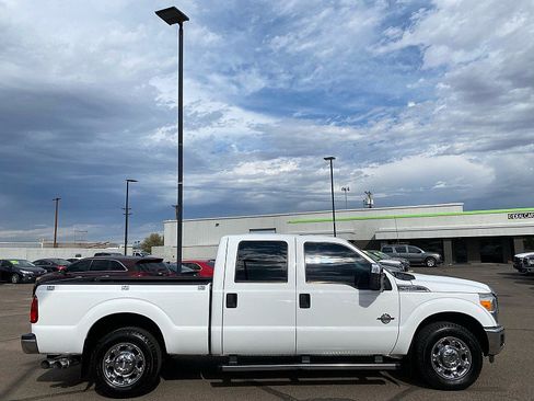 Used 2013 Ford F350 XLT w/ XLT Premium Pkg image 4