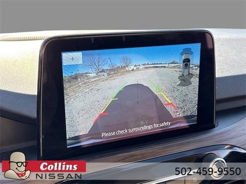 Used 2020 Ford Escape Titanium image 27