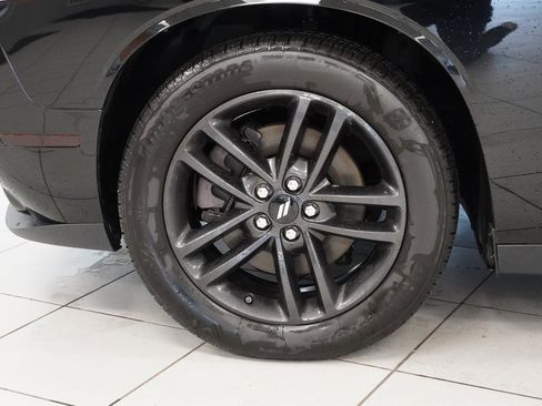 Used 2019 Dodge Challenger SXT w/ Driver Convenience Group image 16