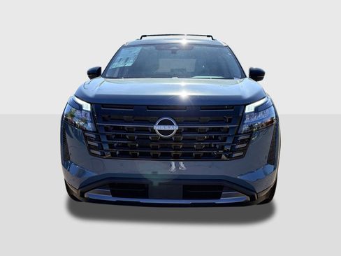 New 2026 Nissan Pathfinder SL image 9