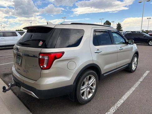 Used 2017 Ford Explorer Limited AWD/4WD image 3