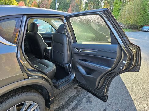 New 2025 MAZDA CX-5 AWD 2.5 S w/ Premium Plus Pkg image 26