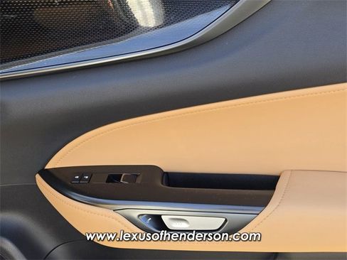 Certified 2025 Lexus NX 250 FWD image 19