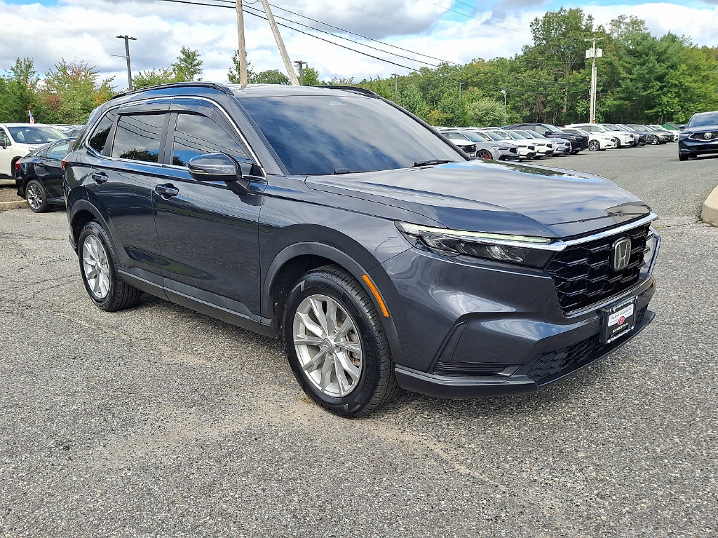 Used 2023 Honda CR-V EX image 3