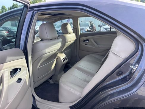 Used 2009 Toyota Camry Hybrid FWD image 17