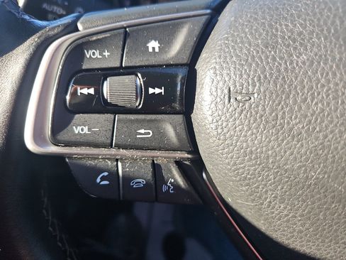 Used 2018 Honda Accord EX-L image 21