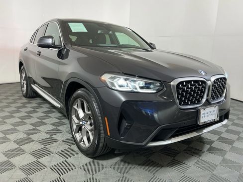 Certified 2022 BMW X4 xDrive30i w/ Premium Package 2 image 4