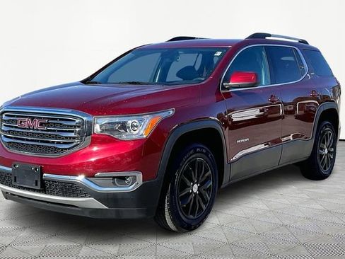 Used 2018 GMC Acadia SLT image 3