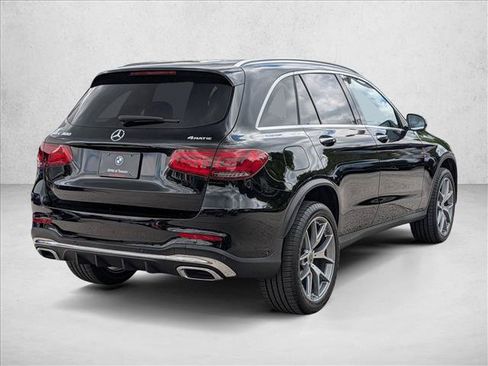 Used 2022 Mercedes-Benz GLC 300 4MATIC image 5