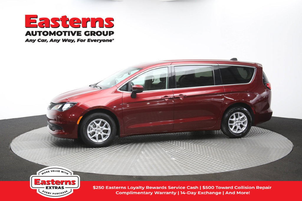 Used 2023 Chrysler Voyager LX FWD image 59