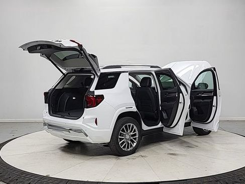 New 2026 GMC Terrain Denali AWD/4WD image 15