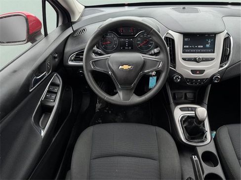 Used 2016 Chevrolet Cruze LS image 11