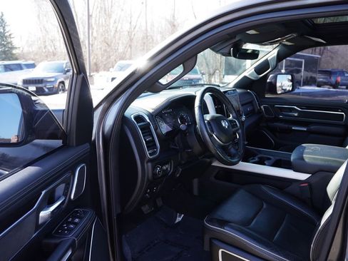 Certified 2019 RAM 1500 Laramie image 15