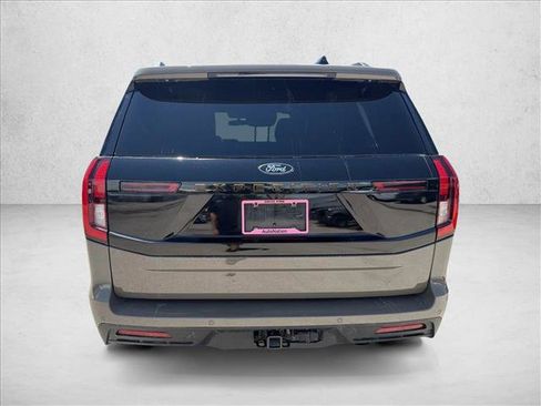 Used 2026 Ford Expedition Tremor AWD/4WD image 4