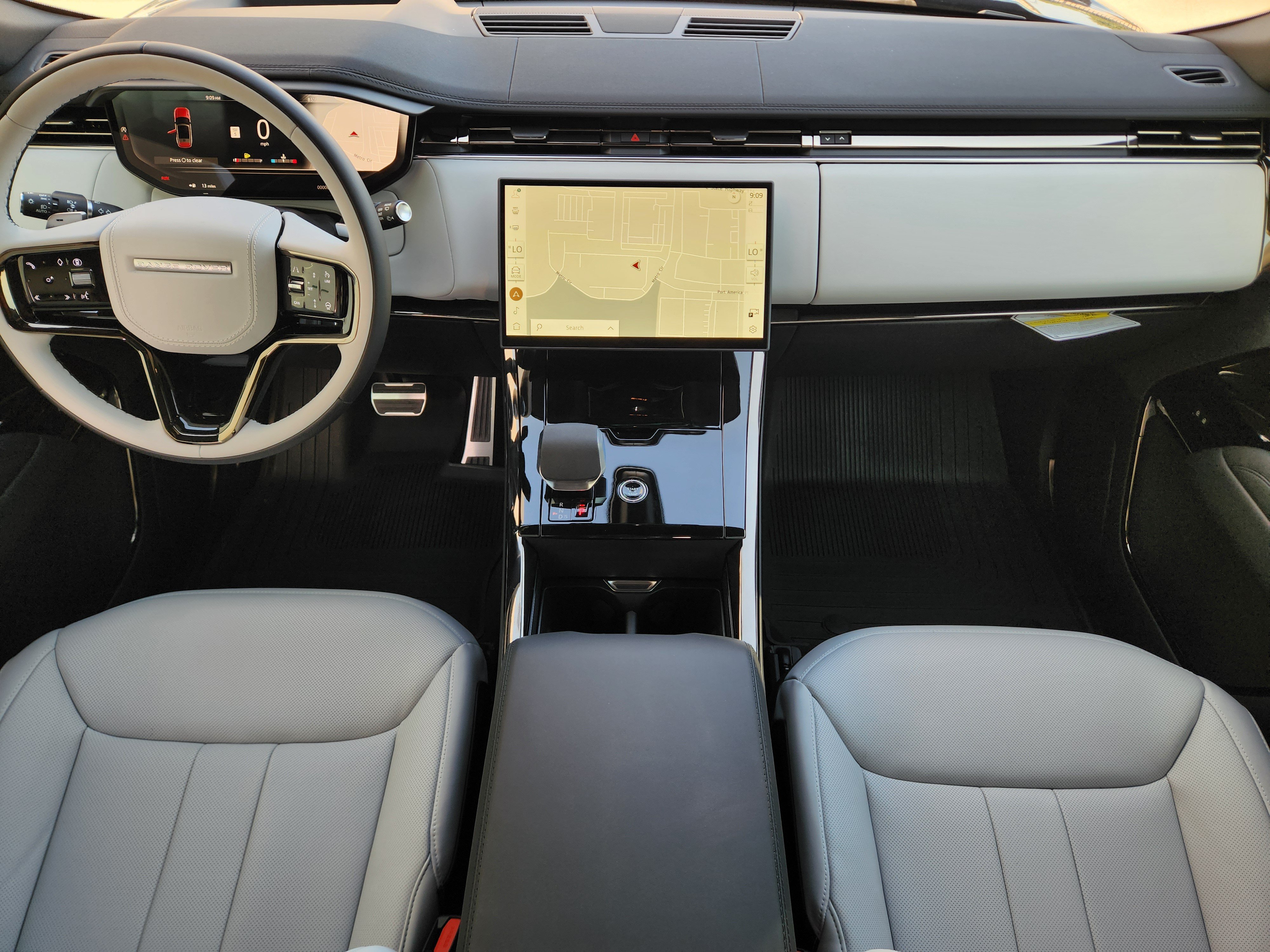 New 2026 Land Rover Range Rover Sport Dynamic SE AWD/4WD image 26