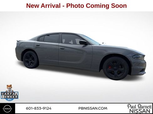 Used 2023 Dodge Charger SXT RWD image 1