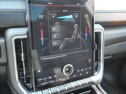 New 2026 GMC Yukon XL Denali w/ Sun & Power Step Package AWD/4WD image 49