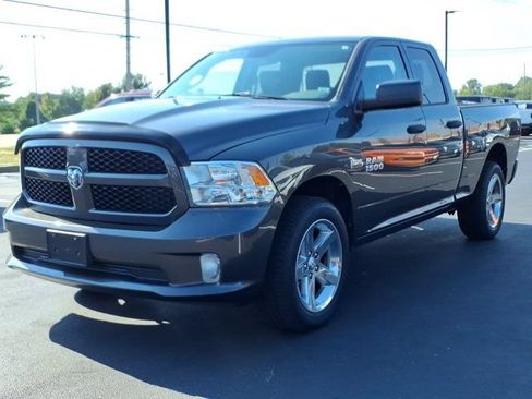 Used 2014 RAM 1500 Express AWD/4WD image 2