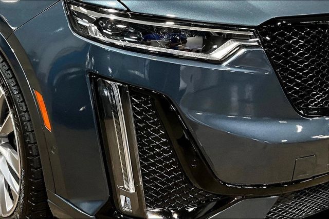 Used 2020 Cadillac XT6 Sport AWD/4WD image 31