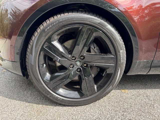 New 2026 Land Rover Discovery Limited Edition AWD/4WD image 2