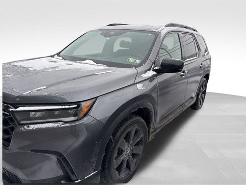 Used 2025 Honda Pilot Black Edition image 24