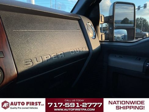 Used 2011 Ford F250 Lariat w/ Lariat Interior Pkg AWD/4WD image 24