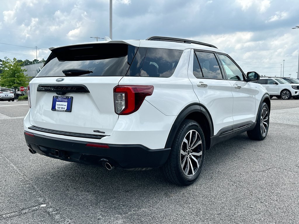 Used 2023 Ford Explorer ST-Line w/ Class IV Trailer Tow Package RWD image 7