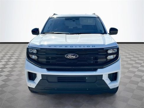 New 2025 Ford Expedition Max Active image 2