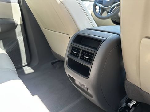 Used 2023 Cadillac XT5 Premium Luxury AWD/4WD image 38