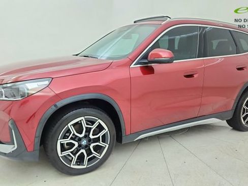 Used 2026 BMW X1 xDrive28i AWD/4WD image 3