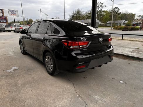 Used 2019 Kia Rio S image 6