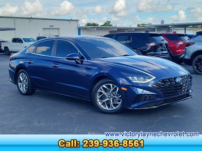 Used 2020 Hyundai Sonata SEL w/ Convenience + Sunroof Package