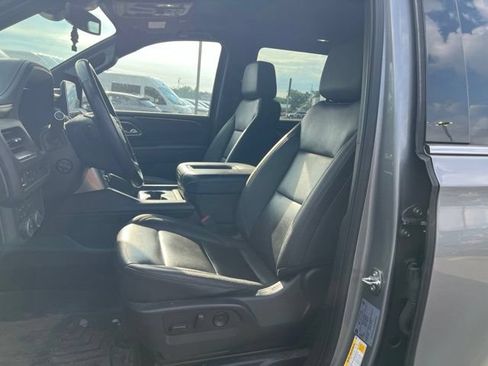 Used 2023 Chevrolet Tahoe LT w/ Luxury Package AWD/4WD image 11