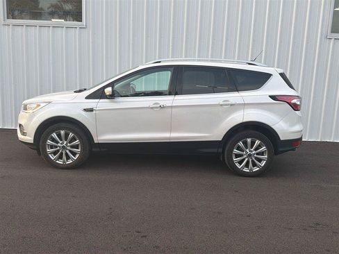 Used 2018 Ford Escape Titanium AWD/4WD image 3