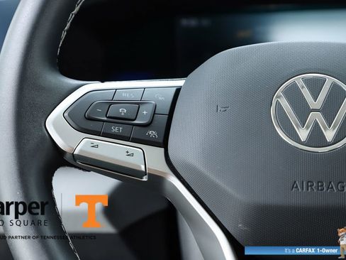 Used 2022 Volkswagen Taos SE image 59