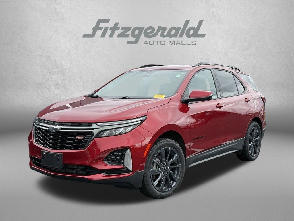 Used 2023 Chevrolet Equinox RS w/ RS Leather Package AWD/4WD image 12
